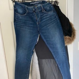 American eagle dark wash size 12 jeans